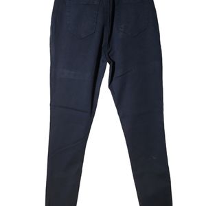 Y&F Womens Stretch Blue Jeans Size 3/4 NWT